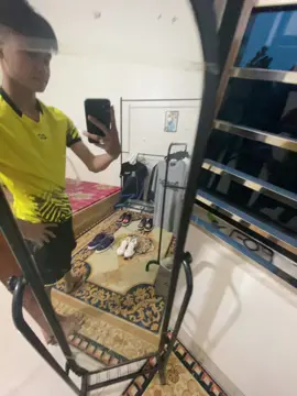 Theo anh em đi học đeo mấy đôi này ok ko #xuhuong 