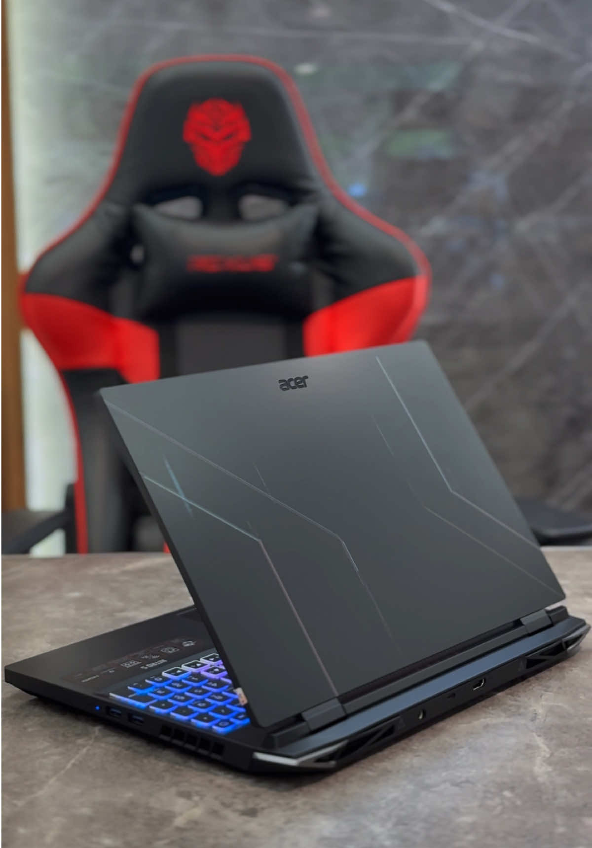 🩸Acer Nitro Gaming AN515-58🩸 ( Fullset Box & Tas Original ) Untuk Kebutuhan Gaming Editing / Design Grafis & Rendering Uda Jos 👌 Tampilan Mewah + Body Solid ! Keyboard Nyala Lampu RGB ( Bisa Custom )😎 Fisik 99 % Mulus !  No Kendala Siap Pakai ! Spesifikasi : 🩸Core i5-12500H Up To 4.50 Ghz ( Gen 12 )  🩸Ram 16 GB DDR4 ( Masih Ada Slot Ram 0 ) 🩸SSD 512 GB ( Nvme ) ( Masih Ada Slot SSD )  🩸VGA Nvidia RTX 3050 ( 4 GB DDR6 ) 🩸Led 15.6” Slim Bazel Full HD ( 144 Hz ) 🩸Sound By DTS-X 🩸Keyboard Nyala Lampu RGB ( Bisa Custom ) 🩸Battery Normal +- 3-4 Jam An  🩸Fisik 99 % Mulus !  🩸Webcam + USB Type C Ready 🩸Garansi Mesin 30 Hari Kelengkapan : Laptop + Charger ! ( Free Mouse + Tas )  💰IDR : @ 10.300.000 Net 👌 PRIMA JAYA COMPUTER @ Jl . Paris 2 ( Ruko Komplek Fajar Permai No. AA1 ) Sebelum SMA Muhammadiyah 1  @ Tlp / WA : 082157066233 ( Chat WA Langsung Klick )  https://wa.me/6282157066233 @ Instagram : @primajayacomp_pontianak “ Link Menuju Instagram Langsung Klik “ https://www.instagram.com/primajayacomp_pontianak/ @ Buka Toko :  Senin - Sabtu : 10.00 - 21.00 Minggu : OFF  @ Cek Stok Ready :  @primajayacomp_catalog Menerima :  @ Jual Beli Laptop Second  @ Menerim Jasa Rakit PC  @ Menerima Tukar Tambah Laptop  @ Service Laptop Berbagai Kerusakan Software - Hardware @ Luar Daerah Bisa Kirim Via : ( JNE . J&T .CARGO .TAXI & DLL ) Terima Kasih  #laptopdesignpontianak #laptopsecondkalbar #laptopbekaspontianak #juallaptoppontianak #jualbelilaptopsecondpontianak #primajayacomp #primajayacomputerpontianak #laptopbekaskalbar #sintang #sanggau #bengkayang #sanggauledobengkayang #ketapang #sekadau
