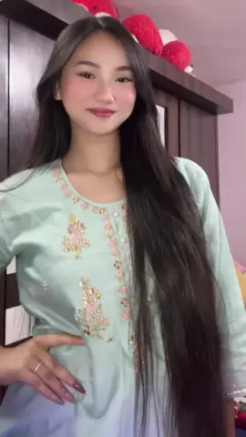 Aau maya😉#fyp #d_shine❣️ #fypシ゚ #creatorsearchinsights2025 #unfrezzmyaccount #dancetrend #sajanrajvaidya 