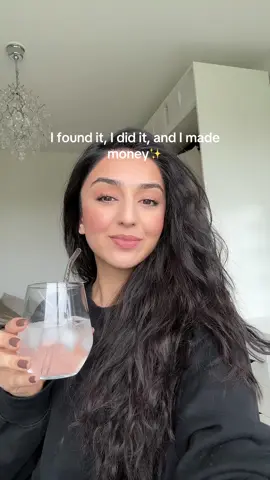 Digital Marketing? I thiught it was a scam but it wasn’t. I found it, I did my research, I did it and I’ve finally made money online🤌🏻 #creatorsearchinsights 