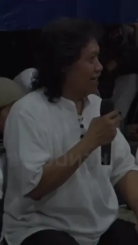Doa yang terbaik menurut Mbah Nun #maiyah #caknun #mbahnun #emhaainunnajib #sabrang #padhangmbulan #kenduricinta #mocopatsyafaat #bangbangwetan 