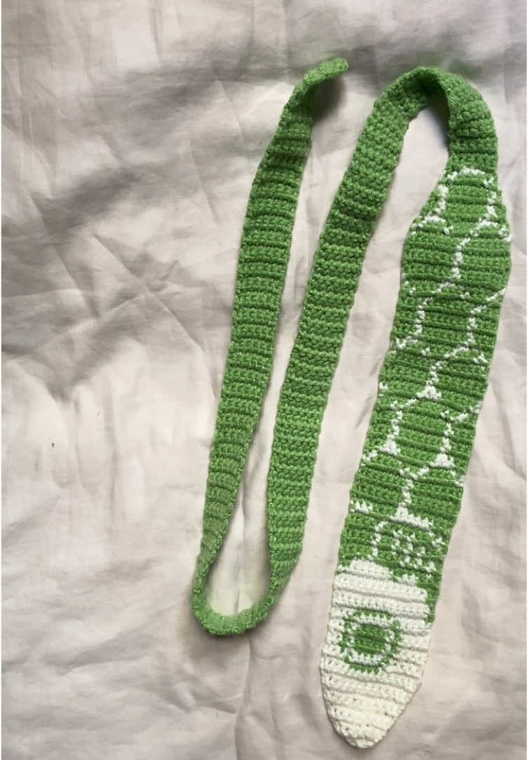 Thank you so much for the free crochet tie pattern, @crocheclipse 🫶🏻 #crochet #septaglack #SmallBusiness #septaglack #crochettie #crochetpattern 