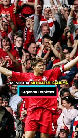 Kepleset satu detik, dikenang seumur hidup. Tapi Gerrard tetap berdiri sebagai legenda sejati. #Gerrard #Liverpool #PremierLeague  #SepakBola #FootballStory #BolaSantai #kisahbola #ceritabola 