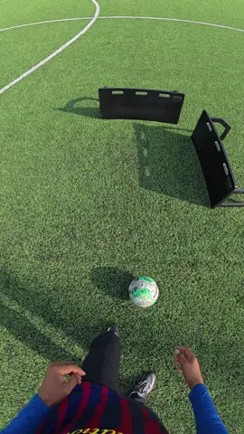 99 dribbling footwork drill🔥to improve dribbling #football #soccerskills #footballskills #footwork #skills #skill #technique 