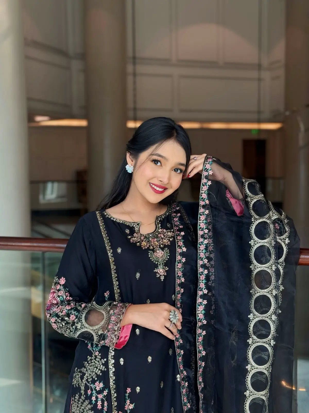 This dress is a slight attempt to give a Pakistani look.😁 dress from @hafsadina0  #SanjidaSnigdha #teamsanjida #foryou #teampori 