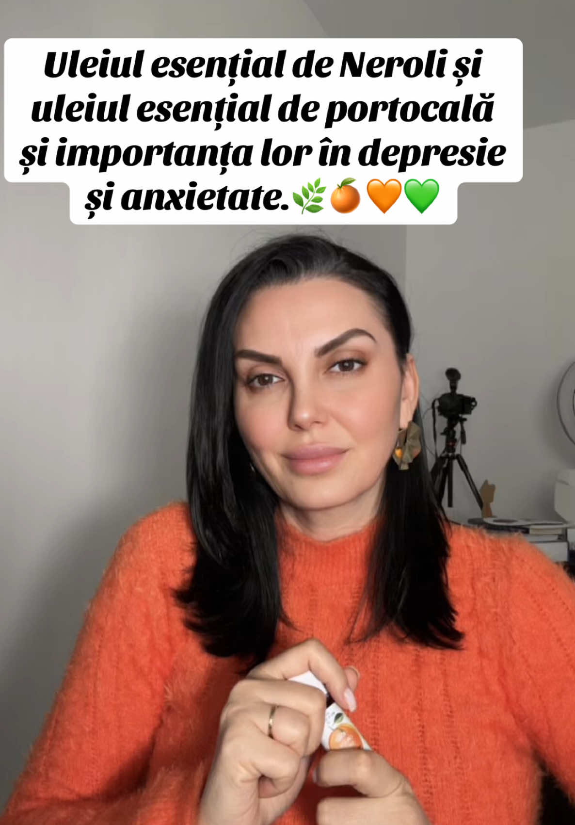 Uleiul esențial de Neroli și uleiul esențial de portocală și importanța lor în depresie și anxietate.🌿🍊🧡💚 @Vivasan Romania #psiholog #sfatulpsihologului #psihologbucuresti #fyp #psihologancadidita #aromaterapie #uleiuriesentiale #sanatate #sanatatementala 