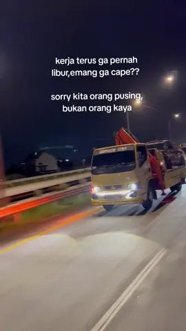 kerja se asik ini malah milihh liburr rugii donggg 🤣🤣 #trend #towing #toketantrum #singleera🖤 