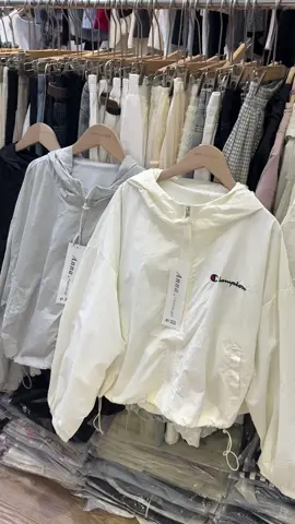 Một chiếc Gió nayf xinjj quá lunn 3 màu cưng nhaaa #aogio #khoacgio #xuhuongtiktok 