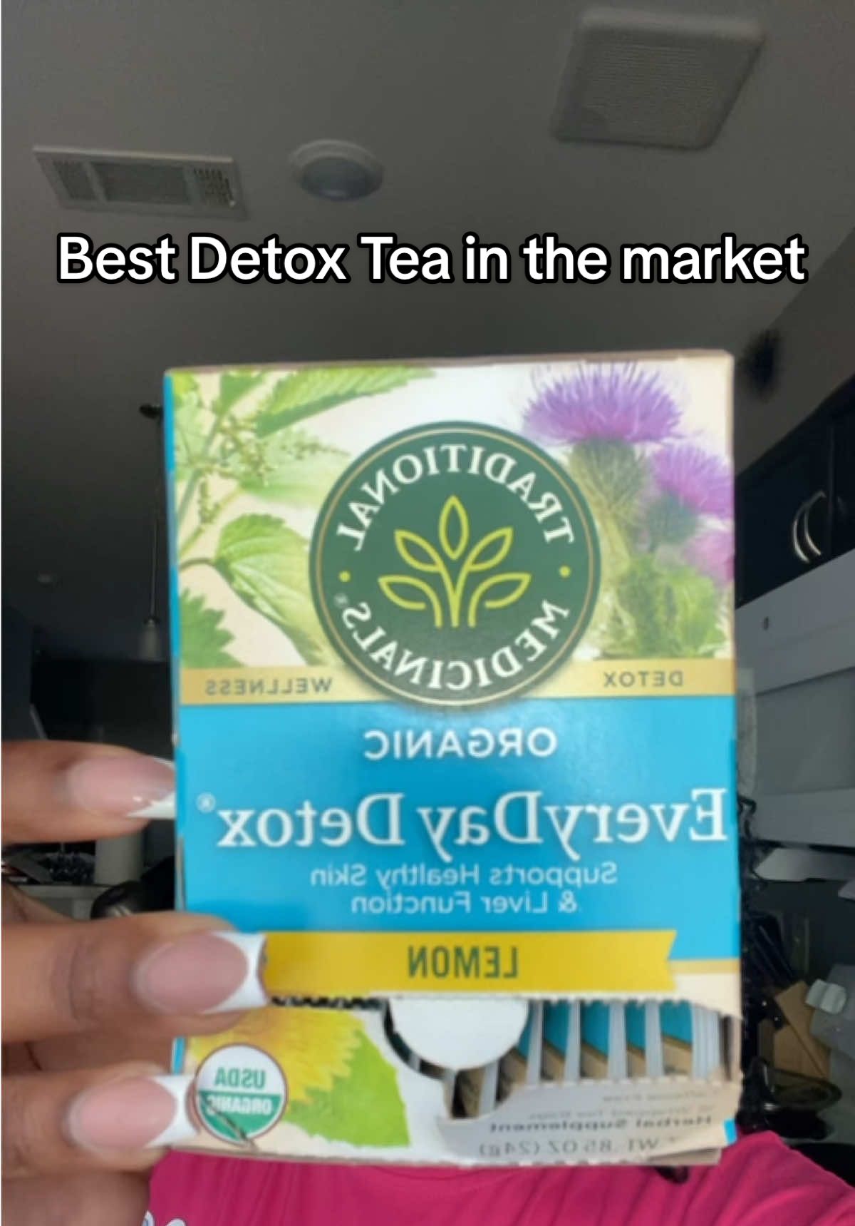 This brand is my favorite when it comes to tea! Best detox tea and safe to use daily! #fypp #detoxtea #weightlossjouney 