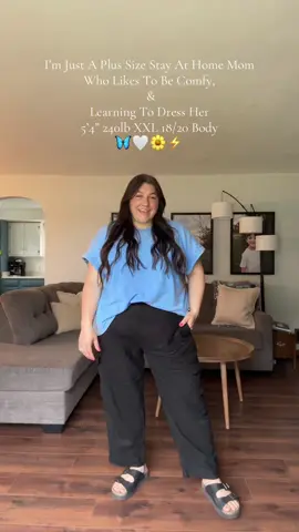 Hey, GUURRLLLL!!  Do you like being comfortable, but still want to look cute? I got you!! Follow along! 🦋 #plussize #OOTD #plussizefashion #plussizequeen #plussizeootd #plussizeoutfit #plussizeinspo #fupa #bigbelly #mombod #momlife #affordablefashion 