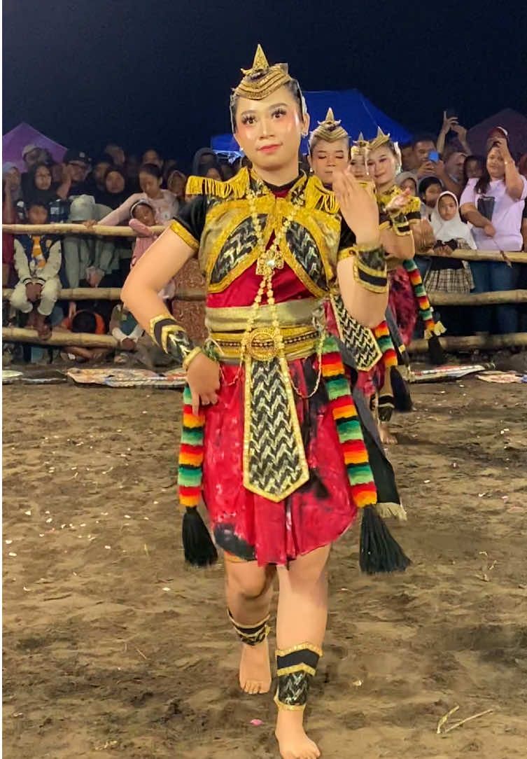 pwenukk 🤩 @Egita Reza @Amita Dahayu @AKRAP YUDHA TAMA #egitareza #amitadahayu #akrapyudhatama 