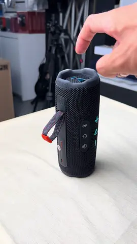 Wow Wow Wow !  Black Collor Unboxing JBL Flip7..... . . . . .#JBL #unboxing #unitedstates 