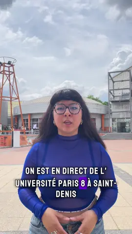 🔴 La police rentre dans Paris 8 et interpelle deux étudiants Le nouveau president Arnaud Laimé a appelé la police contre les étudiants, armés de taser et flash-back. Deux ont été violemment interpellés. Il doit démissionner ! @Irène Karalis 