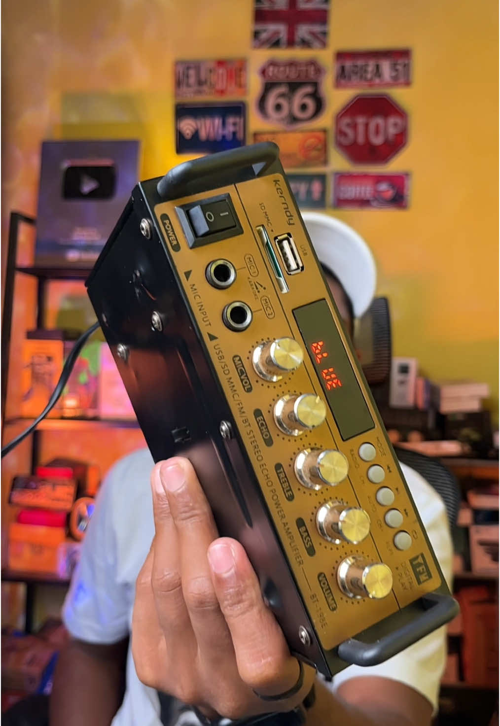 Membalas @Rizalyudha power amplifier mini merek kerndy 600 watt cocok buat karokean,pemakaian rumahan atau mobil  #poweramplifier #powermini #amplifiermini #amplikerndy #amplifierbluetooth #power600watt 