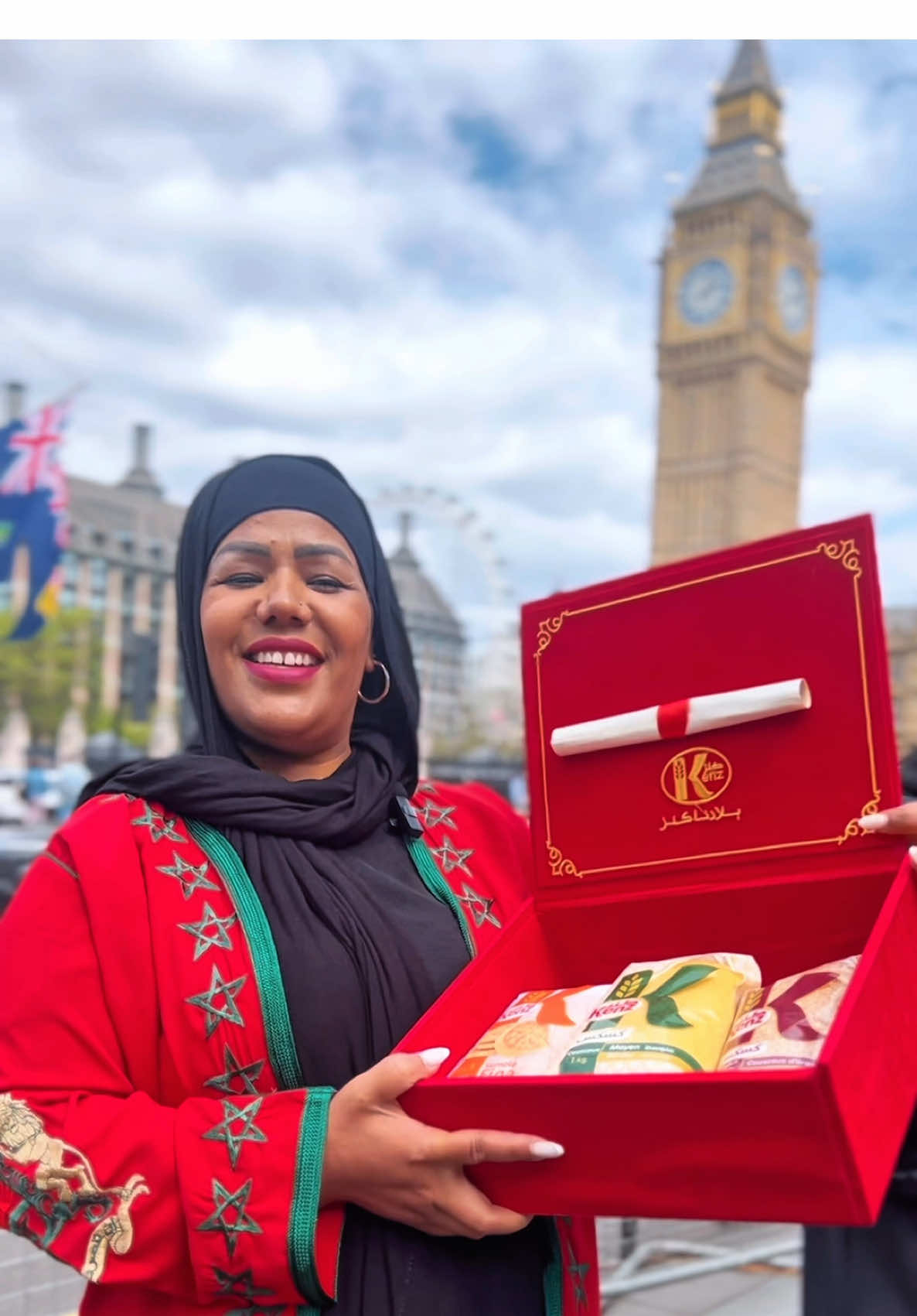 جبت ليكم مفاجأة مع Kenz! 🎁✨ مسابقة ساهلة وجائزة زوينة بزاف! 💸 شارك وغادي تربح 50£، وتعاون محل فـ لندن يتعرف! 🏪 باش تشارك: مشي لمحل كيعجبك 🛍️، عطِيهم رقم Kenz 📞، وخليهم يطلبو المنتوجات. وما تنساش، نقدر نزور المحل مع Fouzzia فالفيديو! 🎥 يلا شارك دابا وخلي Kenz توصل لكل بلاصة! 🌍 #KenzBladna 🇲🇦 #KenzInLondon 🇬🇧 #BringKenzHome ⸻ I’ve got a surprise for you with Kenz! 🎁✨ A fun contest with a great prize! 💸 Win £50 and help your favourite shop in London get featured! 🏪 To enter: Visit any shop you like 🛍️, give them Kenz’s contact number 📞, and ask them to order our products. You might see that shop featured in a video with Fouzzia! 🎥 Join the journey and take part now! 🌍 #KenzBladna 🇲🇦 #KenzInLondon 🇬🇧 #BringKenzHome