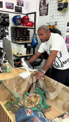 POV: That one customer who treats Mad Dogs like a fashion runway… Can’t pick a colour, style OR price — but somehow tries them all! Our patience is on the ropes every time he walks in! 😂😂 #MadDogsBoxing #CustomerChronicles #boxinglife #shoplife #fyp #FYP #UK #boxing🥊 #maddog #🥊 #suttoncoldfield #brum #money 