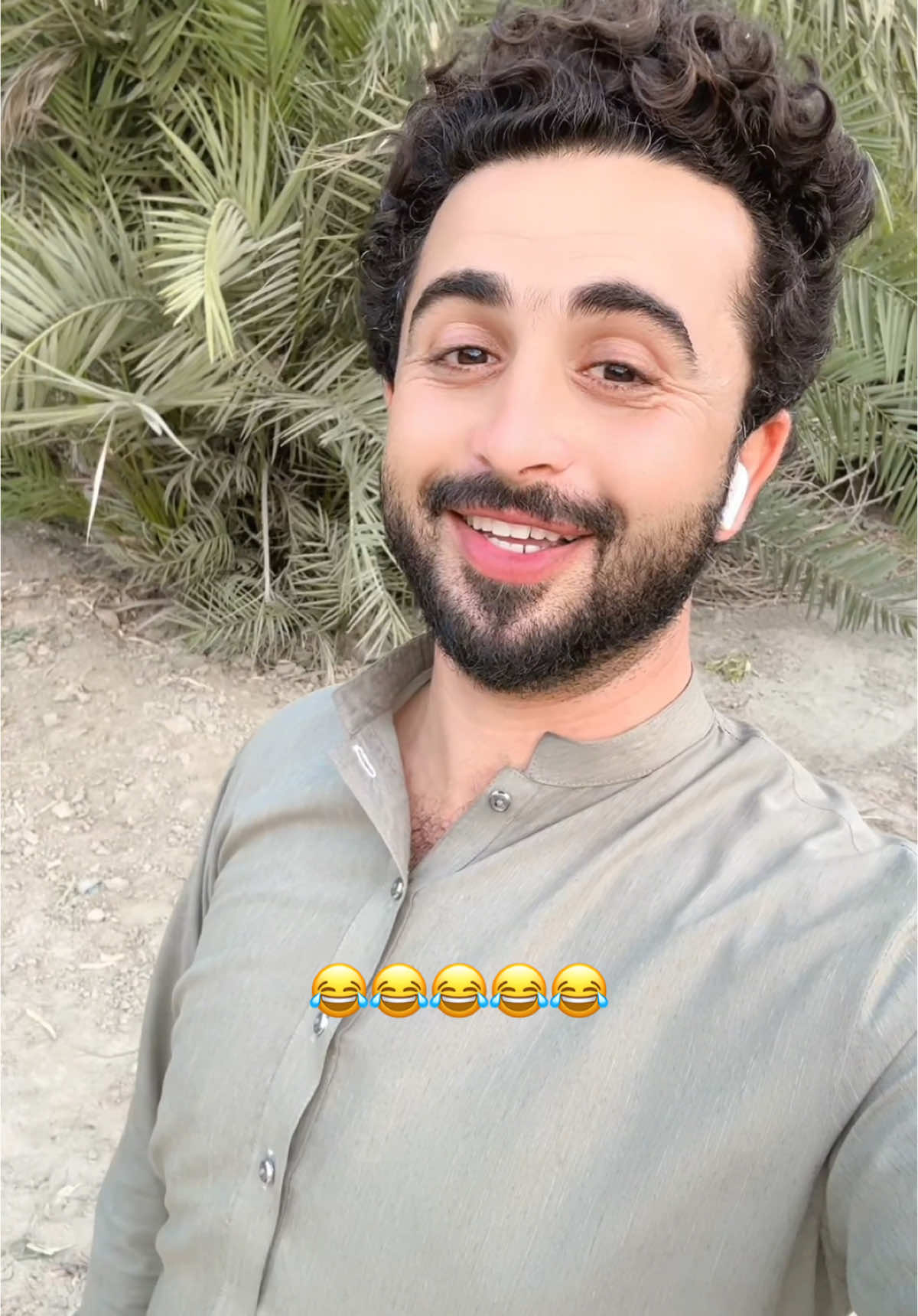 Madam shiba Ak nazar khud per😂#foryou #foryoupage #viral #funny #safdarmastoi 