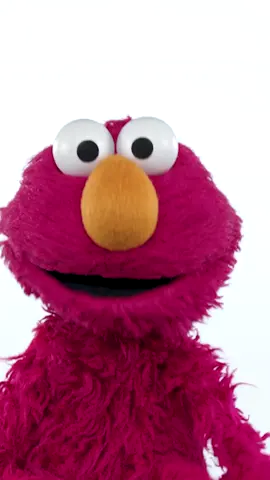 Let's sing together! It's always better that way. 💛💚 #elmo #sesamestreet