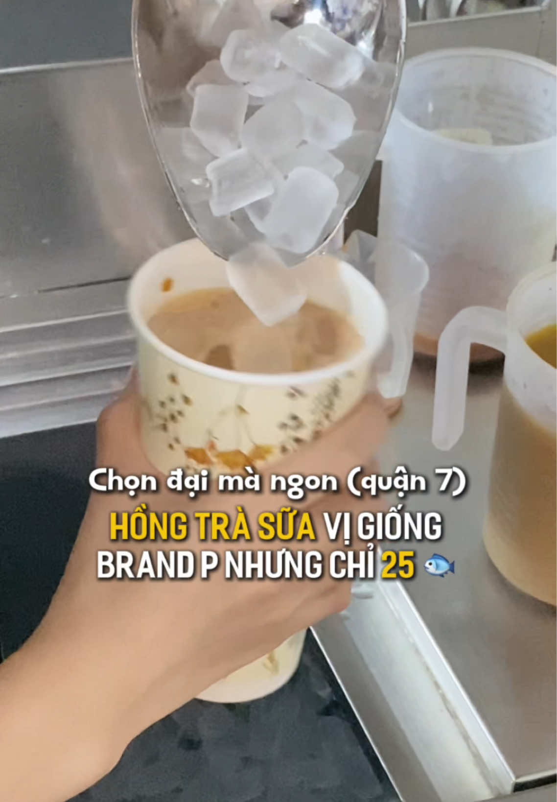 Trà sữa ngon nhưng ít người biết ở quận 7. Hồng trà sữa giống Phúc Long quá sốp ơiiii mà đỡ đậm trà hơn xíuuuu #trasua #trasuaquan7 #quan7 #reviewanngon #trasuangon 