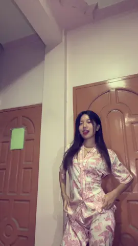 သူတော်စော်ရုပ်နဲ့ 🥹 #4u #Hps #foryoupageofficial #fypシ゚viral #trendingsong #foryou #2025 #fyp #burmesegirl #foryoupage #viewsproblem😭 ###fypシ゚viral 