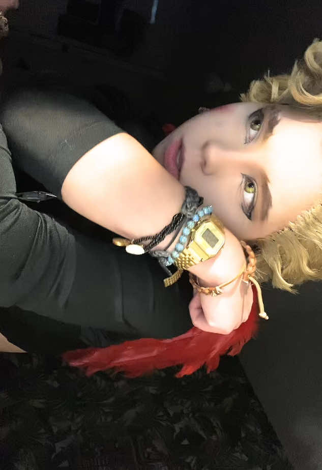🔺🏅🪶#hawkscosplay #hawksbnha #mhahawks #hawksmha #keigotakamicosplay #cosplaykeigo #takamikeigocosplay #cosplayer #cosplay #bnhacosplay #mhacosplay #cosplaymha #cosplaybnha 