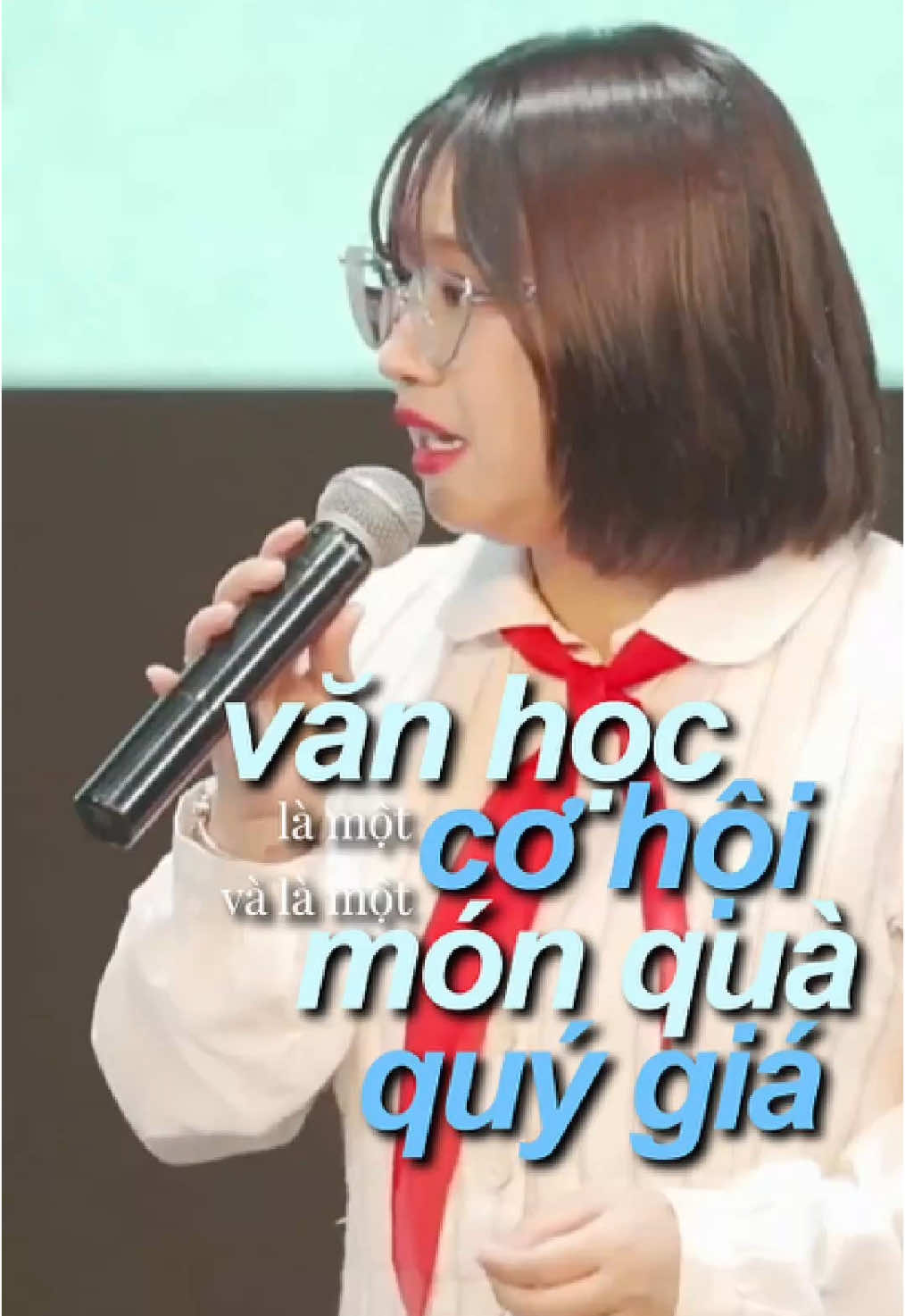 Mục đích của văn học không phải để dập khuôn suy nghĩ của một ai đó #qanda #qandastudy #qtalk #sukien #event #education #giaoduc #selfhelp #quotes #motivation #dongluc #hoctap #LearnOnTikTok #fyp #viral #trending #inspiration #vanhoc #nguvan #suongmai 