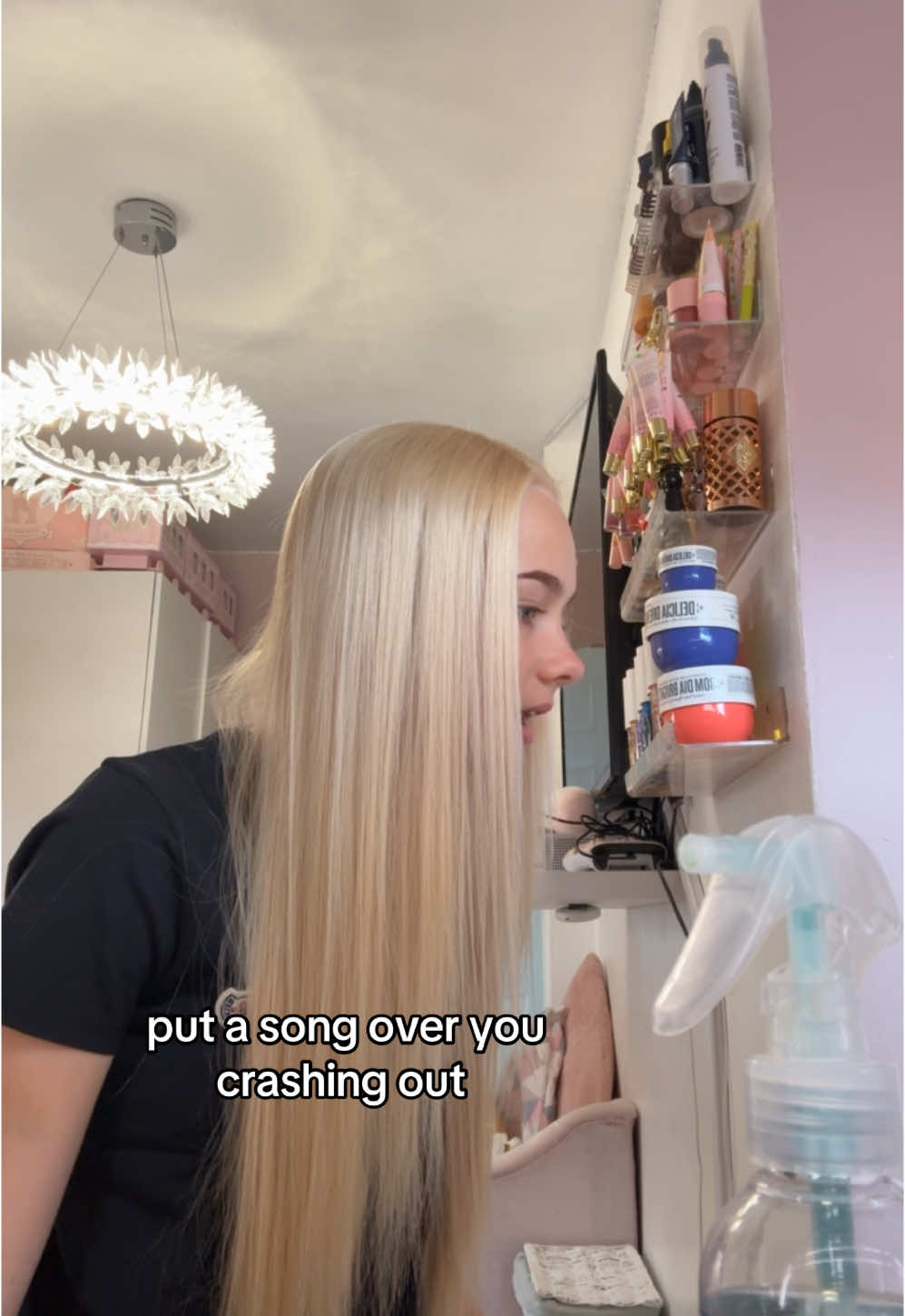 love this 🤣🤣find me self hilarious 🤣😂 #foryoupage #foryou #blowup #crashing #alexa 