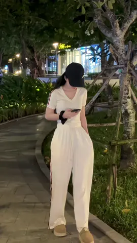 Đi uống sinh tố hemmm😋