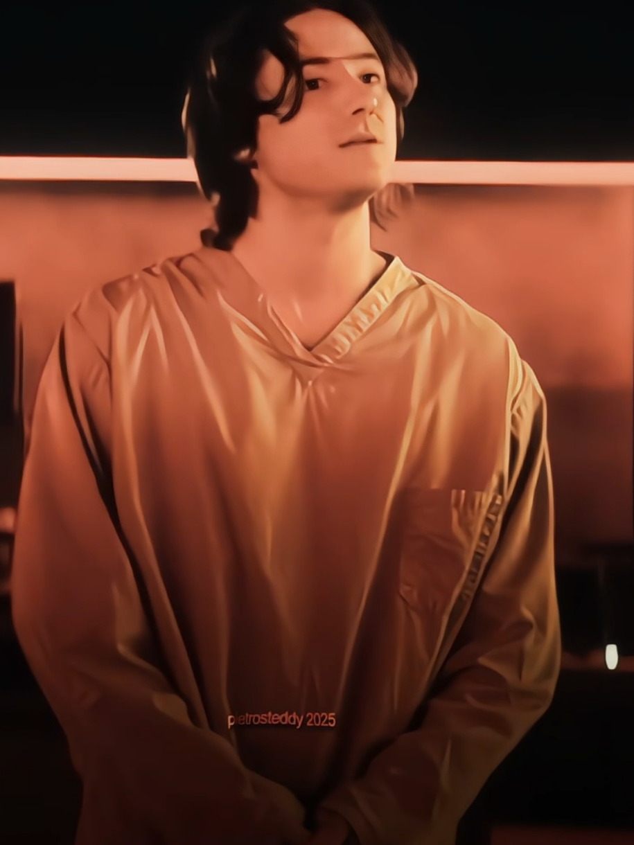 #SENTRYAGENT :: no one who knows me is surprised by this. also, this is 100% inspired by that floydsin edit i made a couple years ago to this song. what weve learned today is that i love lewis pullman characters named bob and their toxic blonde boyfriends <3 - scp from fragment packs cc is mine (hangman & saebyeok) song - touch tank by quinnie - #voidwalker #sentryagentedit #thunderbolts #thunderboltsedit #sentry #sentryedit #robertreynolds #bobreynolds #bobreynoldsedit #usagent #usagentedit #johnwalkeredit #marvel #mcu #marveledit #edit #fyp #foryou #foryoupage #viral #viralvideo #aftereffects #ae #pietrosteddy #lewispullman #wyattrussell 