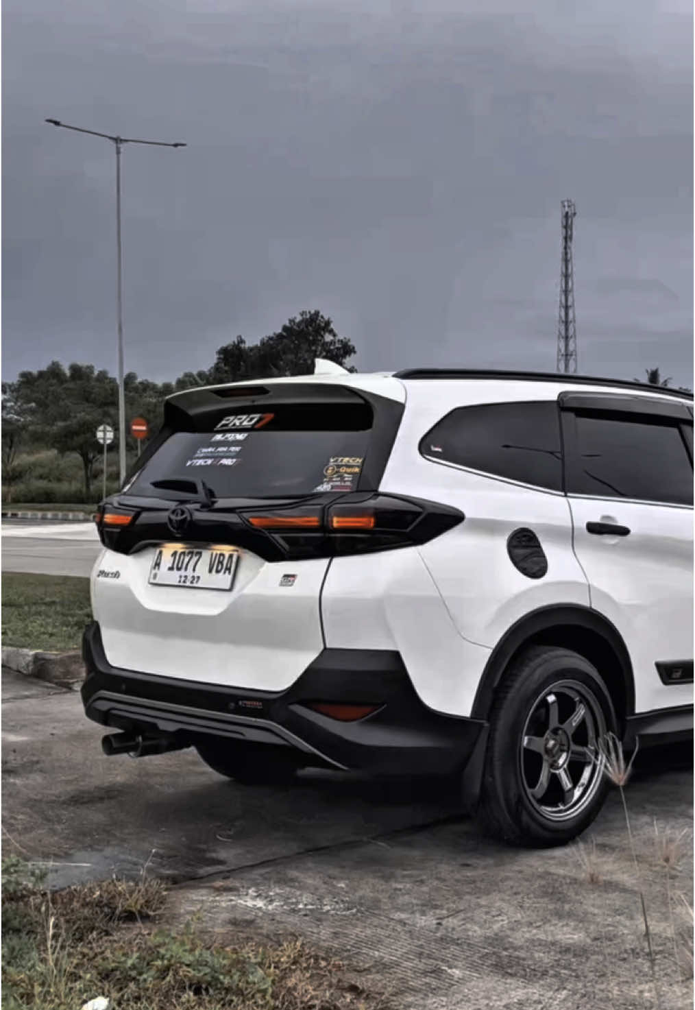 🔥🔥🔥🔥🔥#rush #rushputih #rushgrsport #rushmodifikasi #rushkinclong #teampro7 #terangbersamapro7 #pro7autolightning #alpinoexhaustsystem #ssw #fyppppppppppppppppppppppp #fypage #fypp #masukberanda 