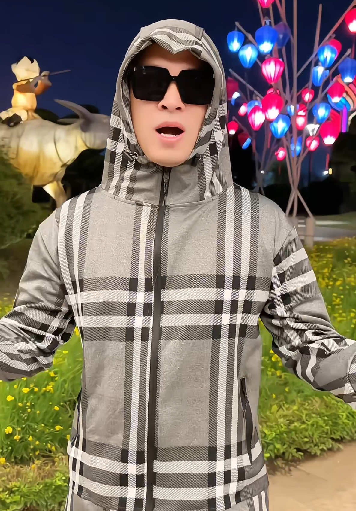 Áo khoác chống nắng nam nữ vải umi hoạ tiết sọc kẻ caro