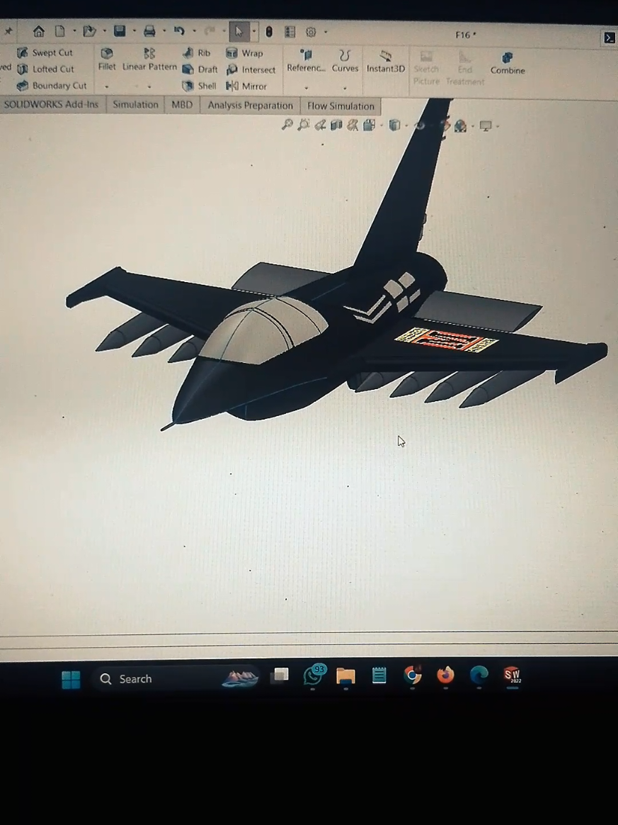 General Dynamics F-16 Fighting Falcon merupakan pesawat tempur multiperan bermesin tunggal dari Amerika Serikat yang dikembangkan oleh General Dynamics untuk mulanya memenuhi kebutuhan Angkatan Udara Amerika Serikat (USAF). Dirancang sebagai pesawat tempur superioritas udara, namun sukses berkembang menjadi pesawat multiperan segala cuaca yang telah dibuat sebanyak 4.600. #mechanicalengineering #solidworks #f16 #f16fightingfalcon 