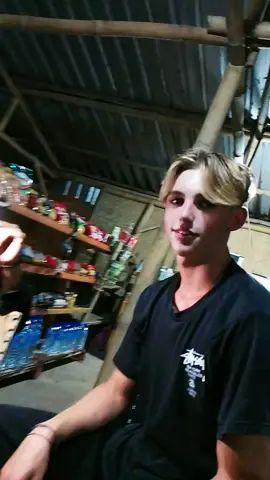 bule mau ikutan ngabers🤣#bulengabers @bule.jancuk 