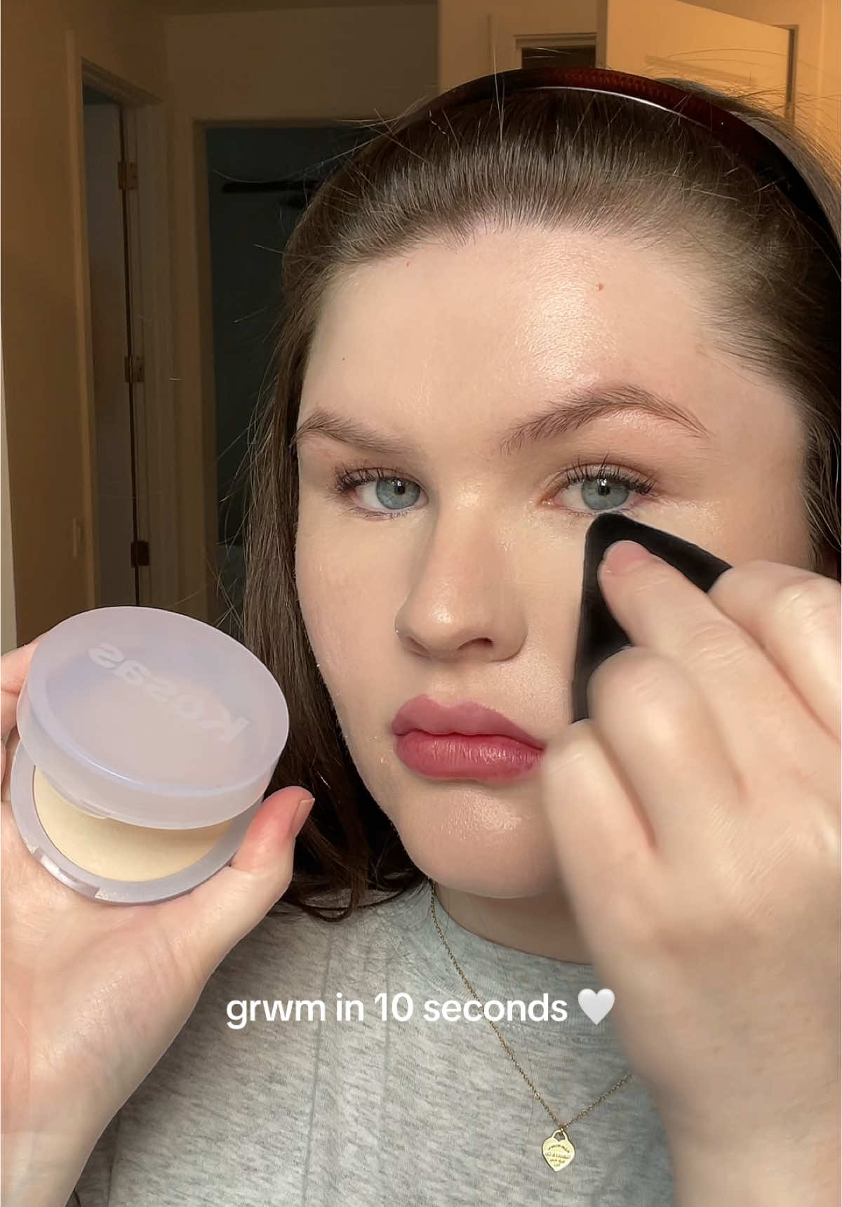 Quick grwm :) Using: @SACHEU Beauty US lip stain @rhode skin glazing milk  @milkmakeup hydrogrip skin tint  @Hourglass Cosmetics concealer @Rare Beauty contour  @Kosas cloud set powder  @iliacosmetics brow gel  @AquaphorUS on lashes @Summer Fridays gloss @tomfordbeauty perfume  • • • •  #grwm #grwmroutine #MakeupRoutine #trending #trendingmakeup #viral #viralvideo 