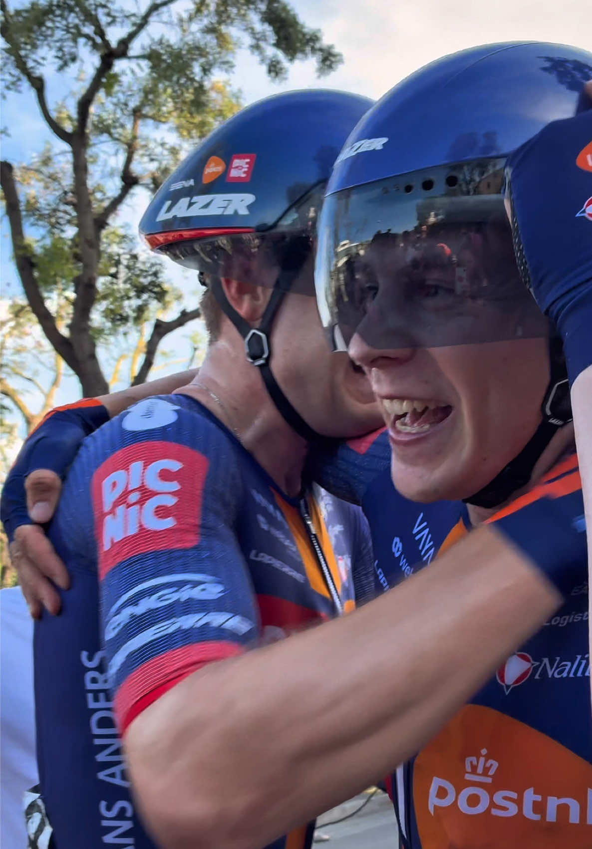 Casper van Uden wins Stage 4!🩷 Casper van Uden vince la quarta tappa!🩷 #giroditalia 