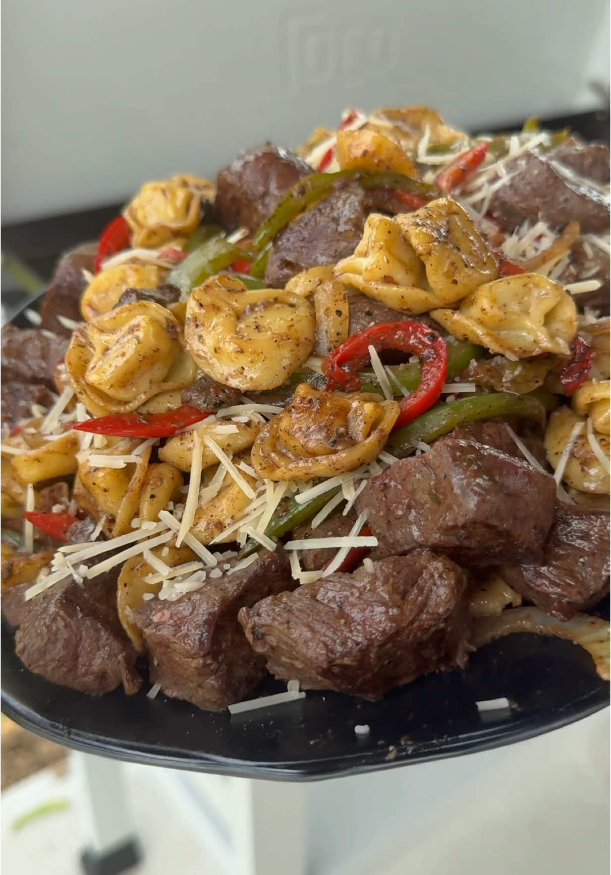 Garlic Parmesan Steak Tortellini #steaktiktok #bbqtiktok #Foodie 
