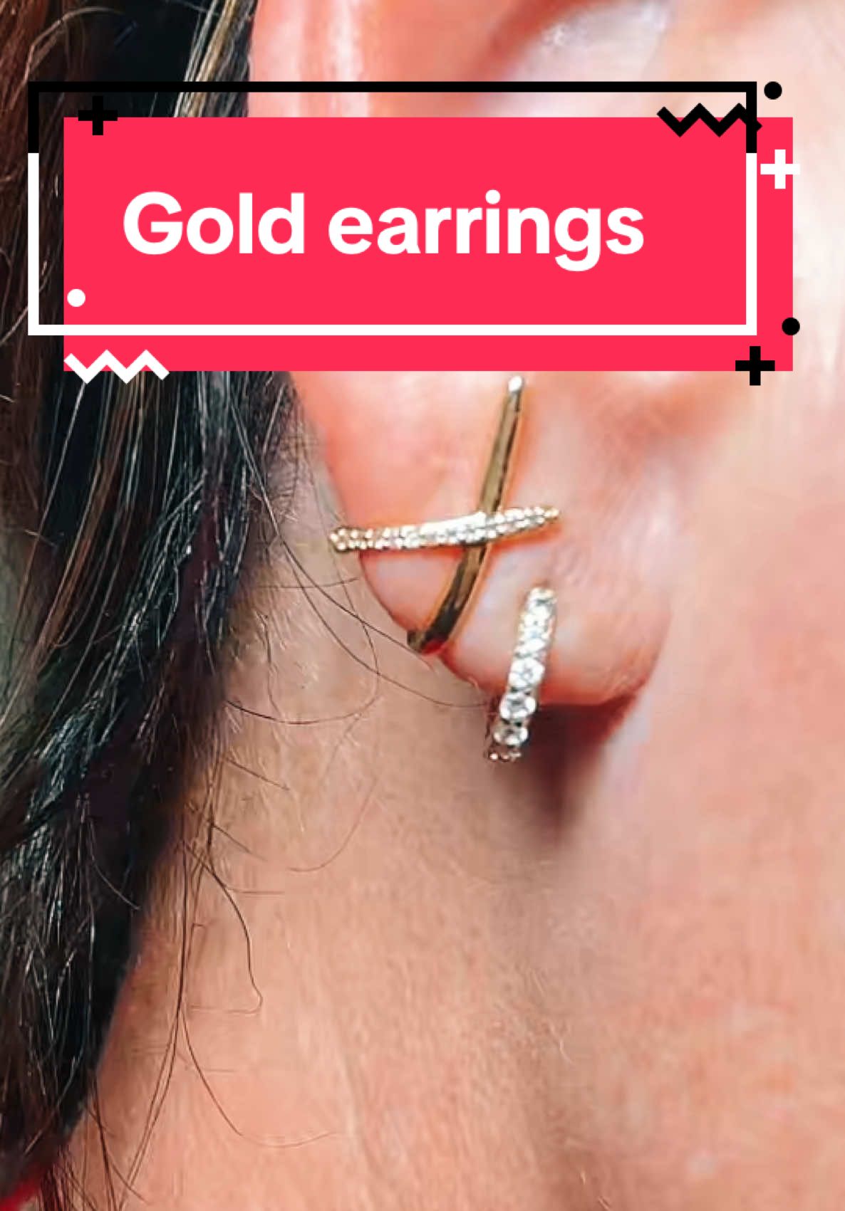 These Gold MUMREUS EARRINGS are gorgeous and look so elegant on! #earrings #goldearrings #mumreuesearrings #earringslovers #goldearringstyles 