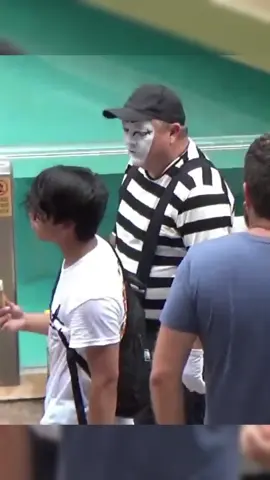 Soo Funny #thebestoftome #seaworldmime #lol #mime #seaworld #viral #viral #ukviral #uk #tomthemime #USA #explore #prank #funny 