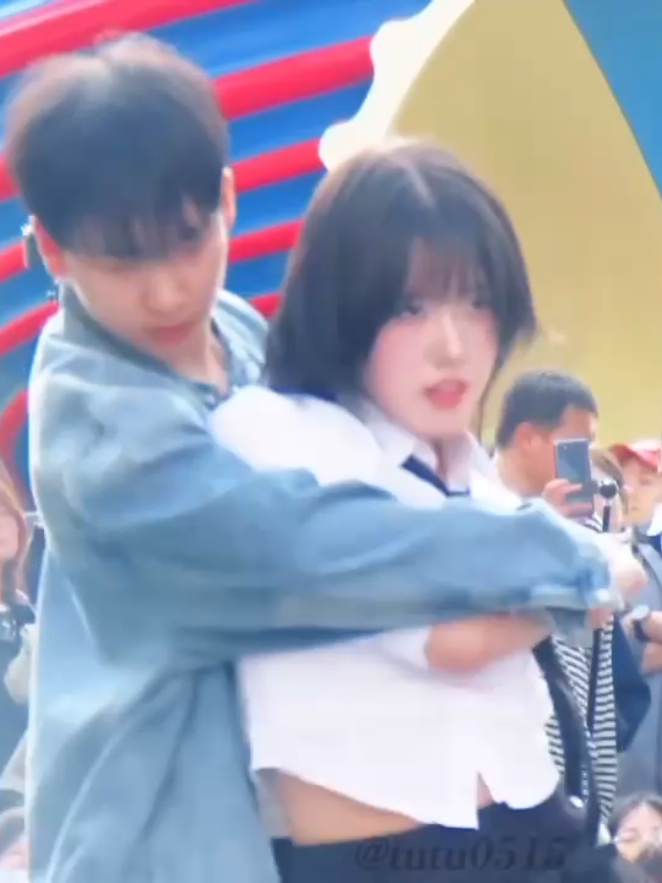 JENNIE - Like JENNIE | Busking | Fancam Youngjin & Sein  #artbeat #artbeatbusking #youngjin #artbeatyoungjin #youngjinartbeat #sein #artbeatsein #seinartbeat #jennielikejennie 