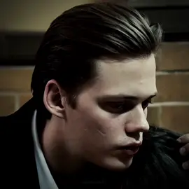 he's so perfect 🖤 #billskarsgård #billskarsgard #skarsgård #skarsgard 