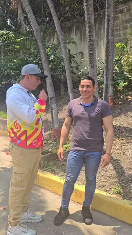 nuestros candidatos a la Asamblea Nacional en el estado anzoategui.  el camarada Alberto Gago por el circuito 3. @luis marcano  @Tania Díaz González 🇻🇪  @Nicolás Maduro 