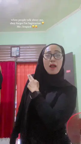 Stelan kita beda yah 🤪😂