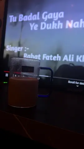 اسے لگا تھا و بہتر ہو رہی ہے مگر کوئی ایک واقعہ ایک جملہ ، ایک لمحہ اُسے پھر وہیں لاکھڑا کر دیتا تھا جہاں سے اُٹھنا بہت مشکل ہوتا تھا۔۔ #foryou #سکونِ۔جاں #💔 #islamabad 