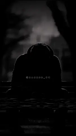 الهدوء أحياناً هو صراخ من نوع آخر لا يدركه إلا من تذوق مرارة الكلام الذي لم يقال #خواطر #اقتباسات #عبارات #حكم #اقوال #اقتباسات_عبارات_خواطر #كلام_من_ذهب #اقوال_وحكم_الحياة #تصميمي #حكمة_اليوم #حالات_واتس #كلمات #حكمة #تحفيز #نجاح #اكسبلور #viral_video #fyp #tik_tok #explore #motivation 