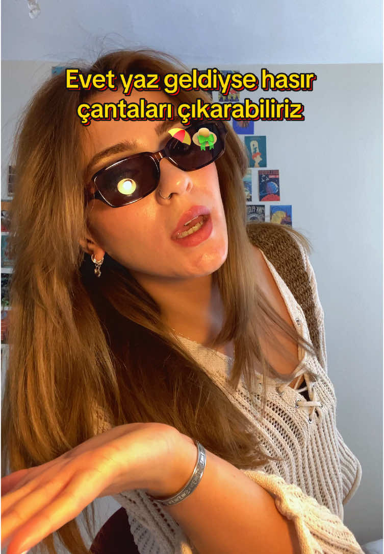 Hasır çanta aşkı🧡 . . . . .#Summer #keşfet #hasırçanta #moda #aksesuar #kombin #keşfett 