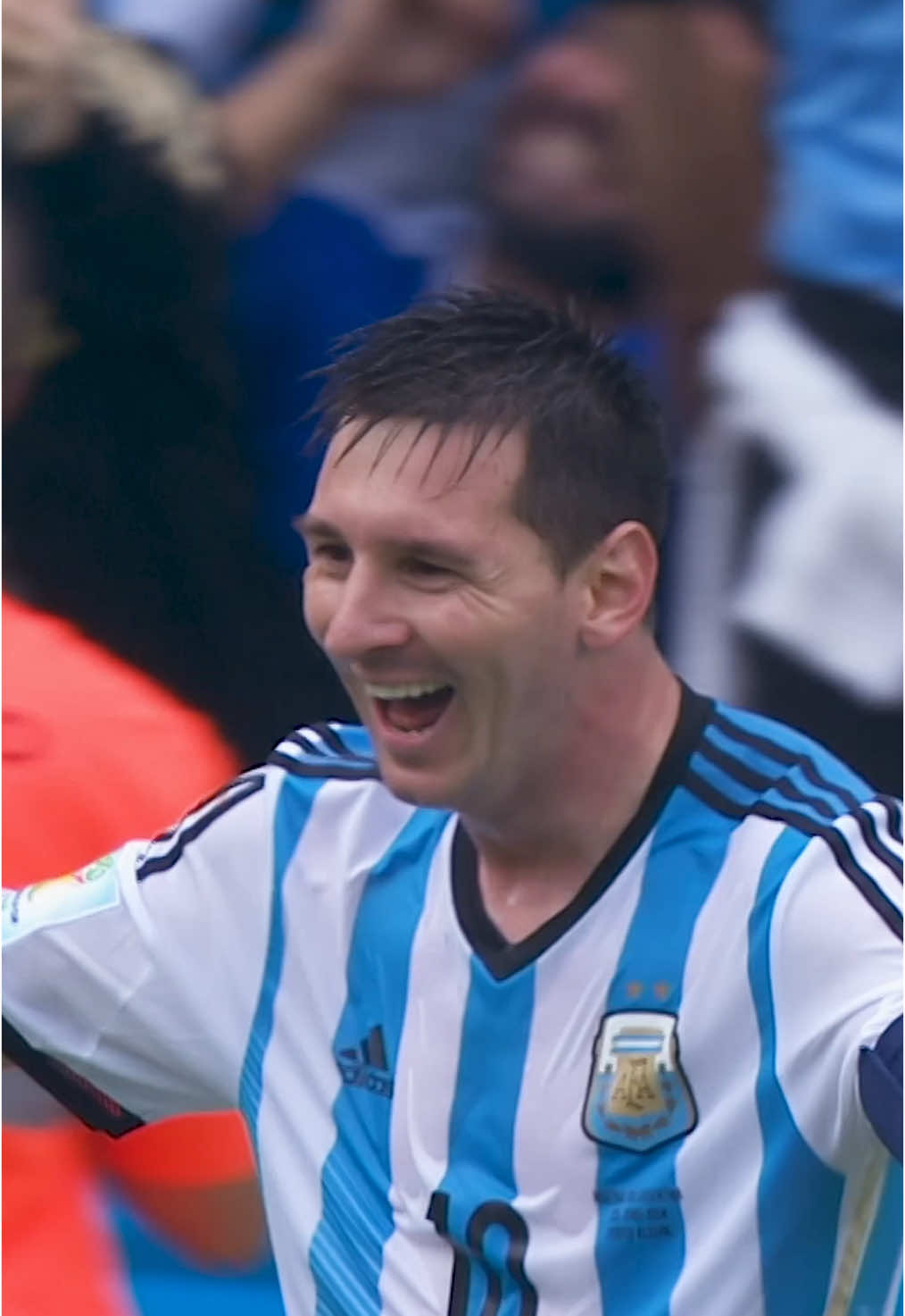 A perfect free-kick. 😍 #FIFAWorldCup #Argentina #Messi 