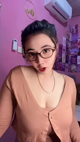 🙏🏻🤭🤪 #CapCut #JJCapCut #foryoupage #xybca #nonatimur #velocity #trendtemplate #biarrame #capcut #fypage #solehots #fyppppppppppppppppppppppp #slide #trentiktok #4u #4upage #sukasukague #fakesituation #biarseru #fakesituation⚠️ 