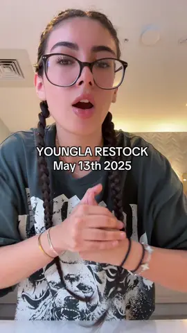 3pm EST LOVE YALL <3 