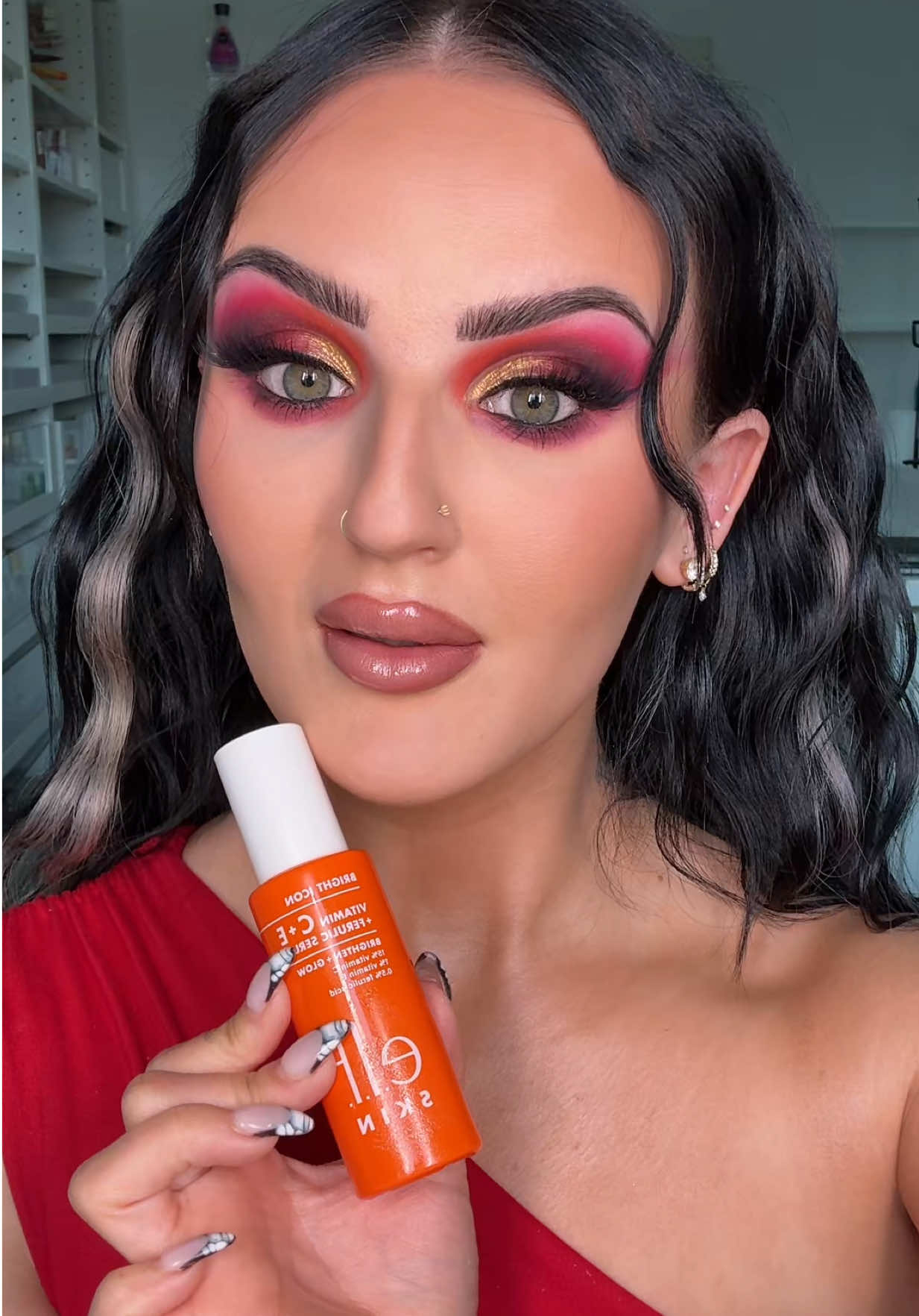 ELF HAS NO SHAME 😅😂 #vitaminc #elf #affordablemakeup #beautyonabudget #greenscreen 
