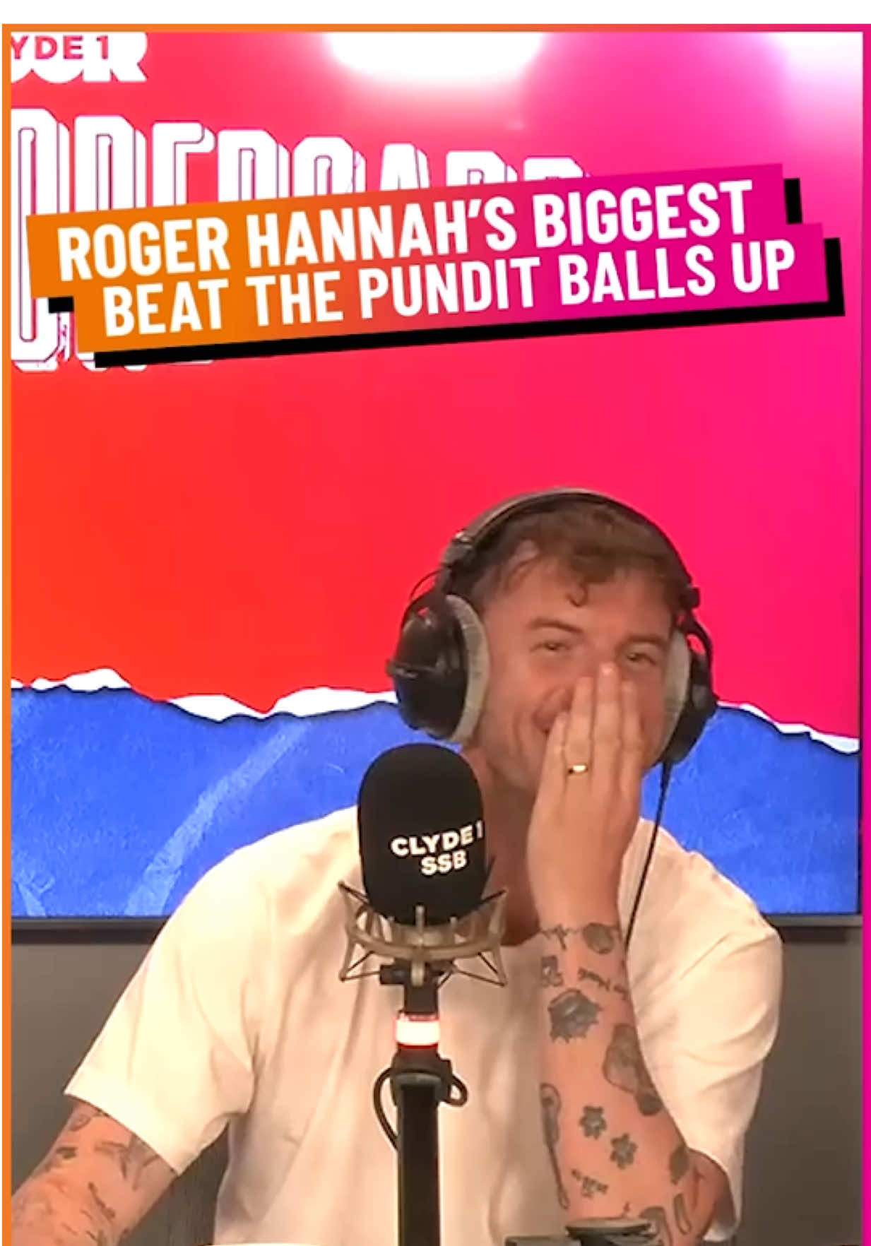 Is this one of the worst answers in the history of Beat The Pundit from Roger Hannah? 😂 #firpark #motherwell #motherwellfc #superscoreboard #glasgowtiktok #beatthepundit #glasgow 